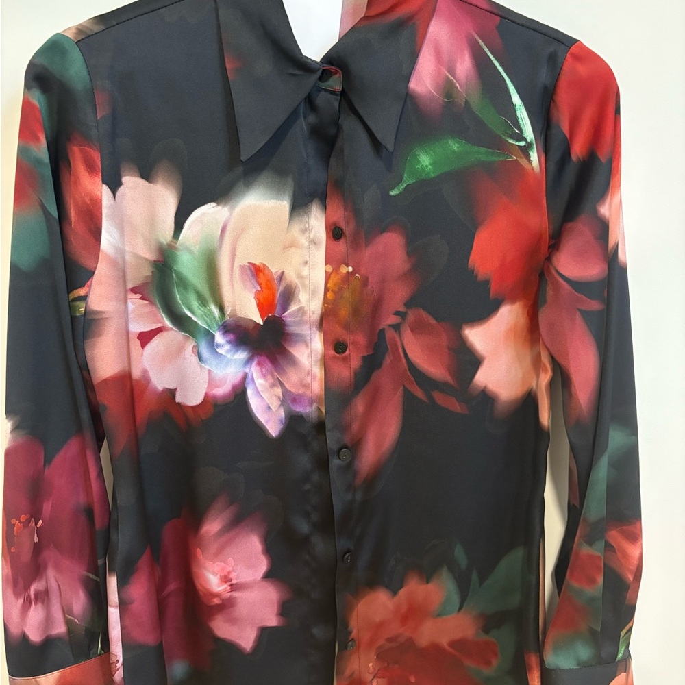 Brand New Floral Women's Blouse